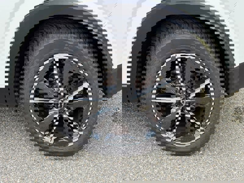 Image Nissan QASHQAI 1.3 158 Tekna Full leds GPS TVA Caméra pano Carplay HUD Sièges élec Régul Clim auto Gtie 1 an